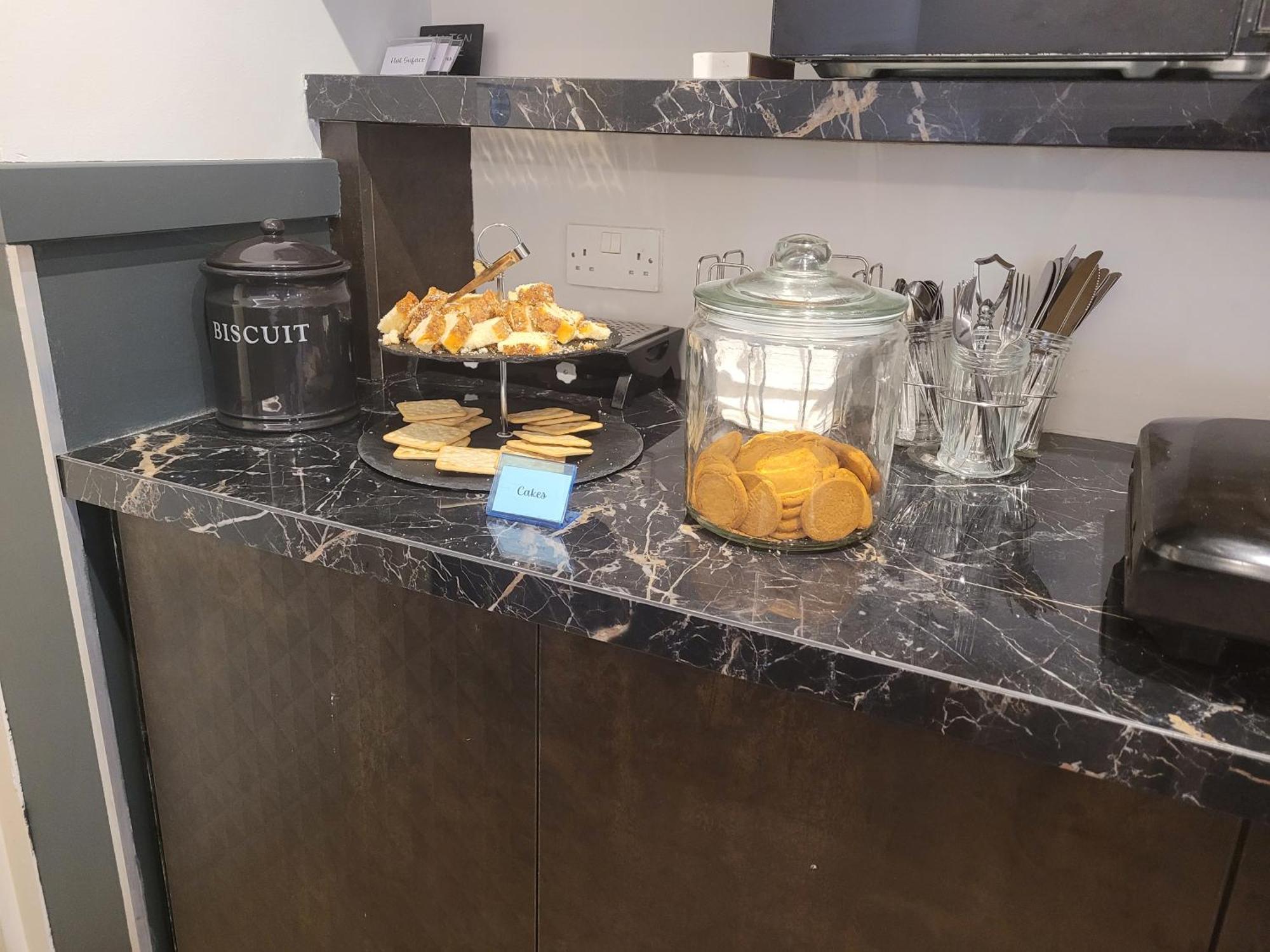 The Gatwick White House Hotel Χόρλι Εξωτερικό φωτογραφία